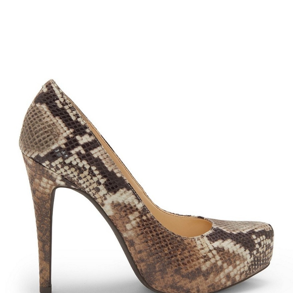 Jessica Simpson snakeskin pumps